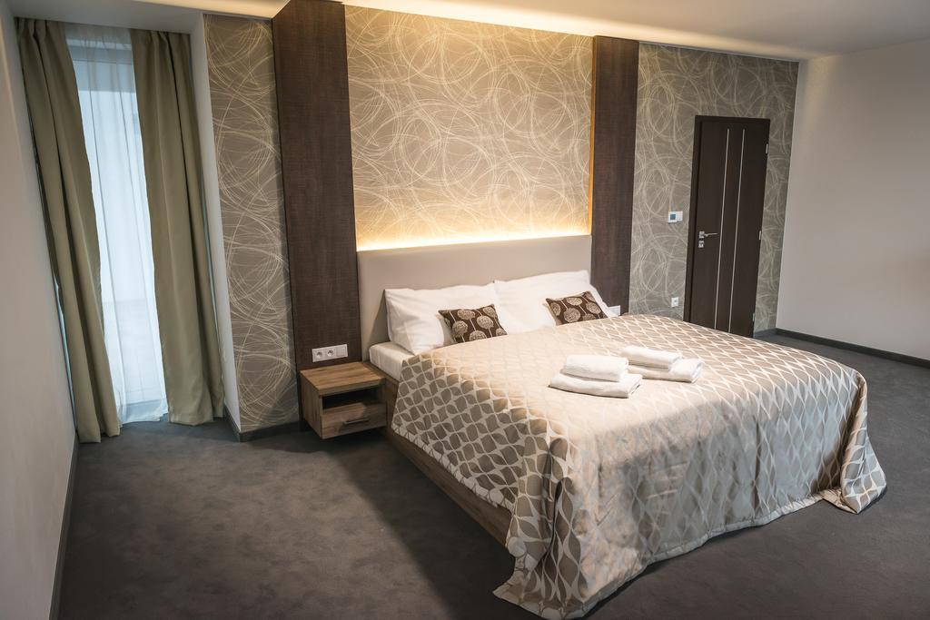 Guest House Frizzante Turcianske Teplice Exterior photo