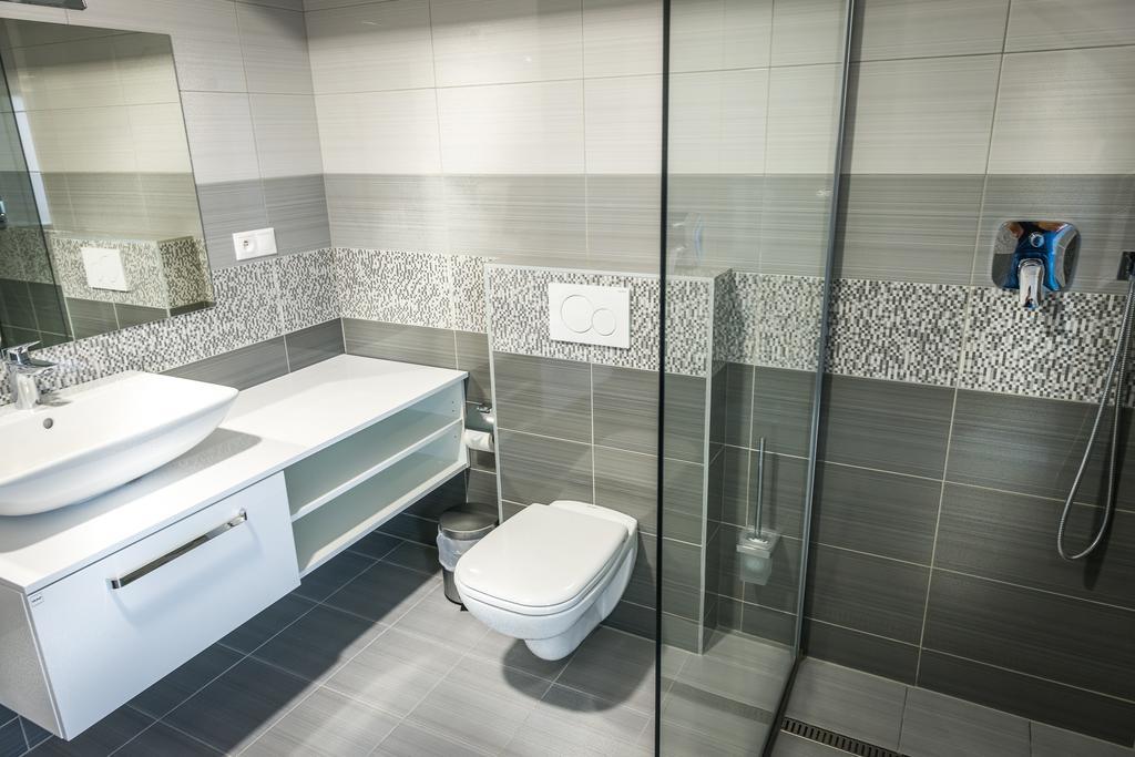 Guest House Frizzante Turcianske Teplice Exterior photo